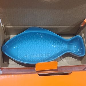 NIB Le Creuset Fish Dish 6 inches. Perfect Condition.